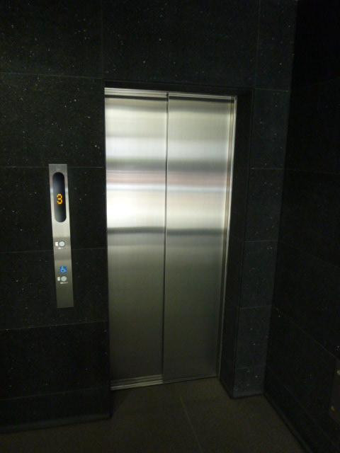 寿ビルホール②