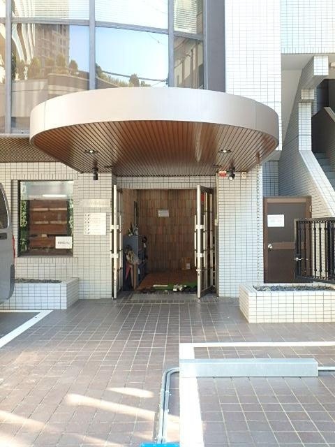 エントランス②