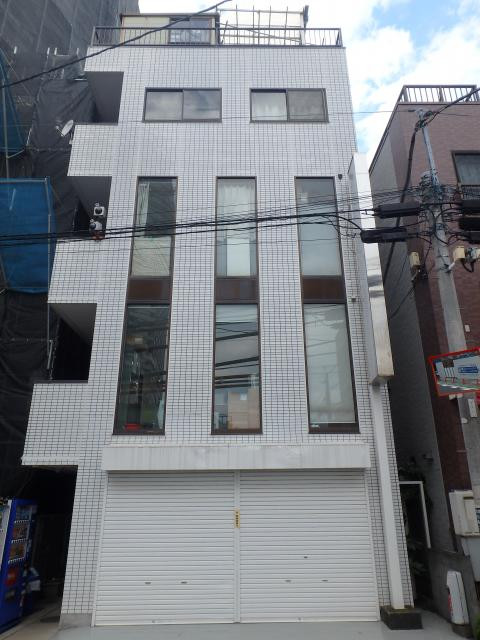 デライト新宿外観②
