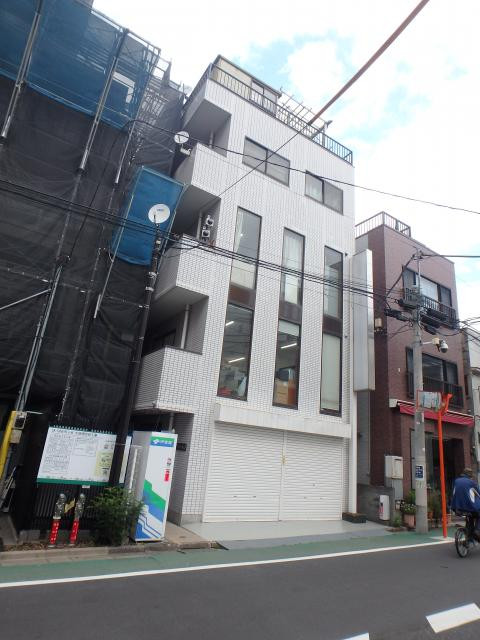 デライト新宿外観③