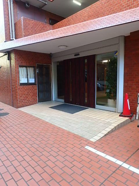 ローヤル若葉ビルエントランス④