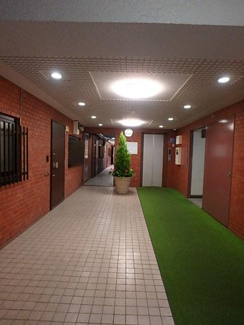ローヤル若葉ビルホール②