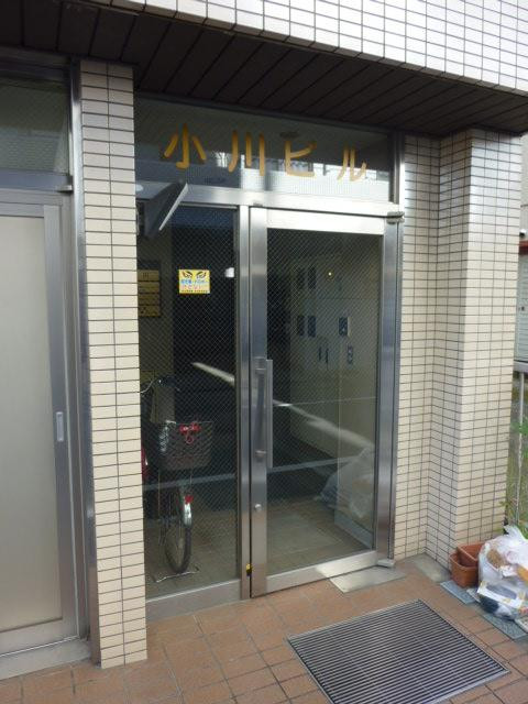 小川ビルエントランス①
