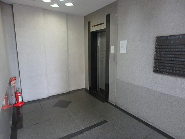 新宿土地建物第１１ビルホール②