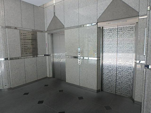 ヒューリック新宿御苑ビルホール②