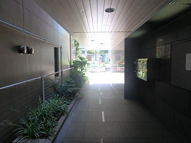 ホール⑤
