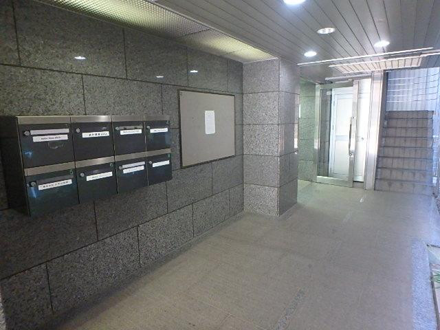 ホール③
