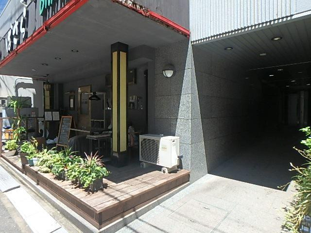 エントランス②