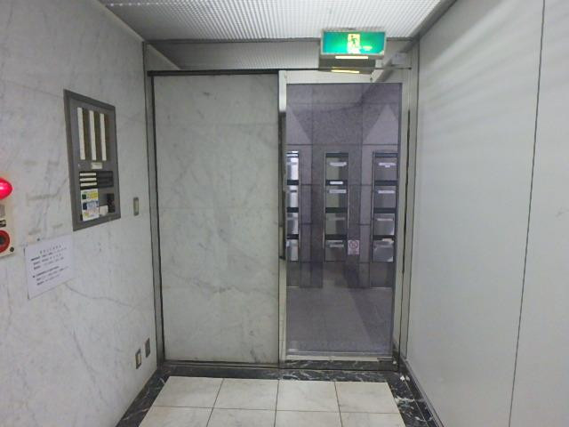 １５６御苑ビルホール②