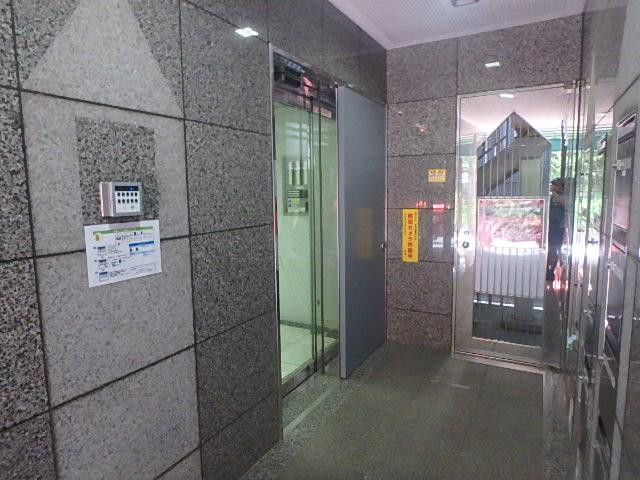 １５６御苑ビルホール④