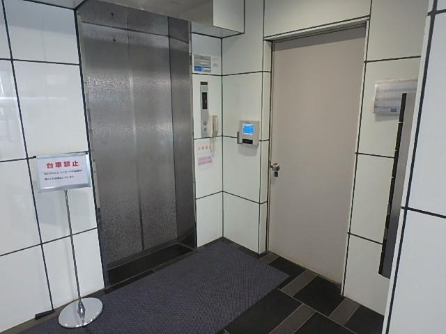 ＴＨＥ　ＣＯＲＮＥＲ　ＳＨＩＮＪＵＫＵホール②