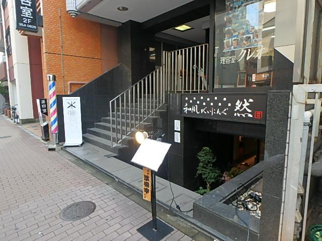 成田ビルエントランス①