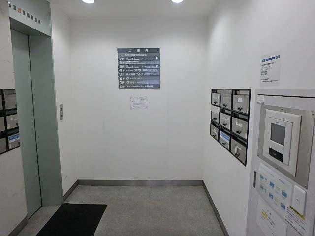 新宿土地建物第１０ビルホール①