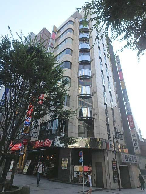 新宿モアビル外観①(メイン)