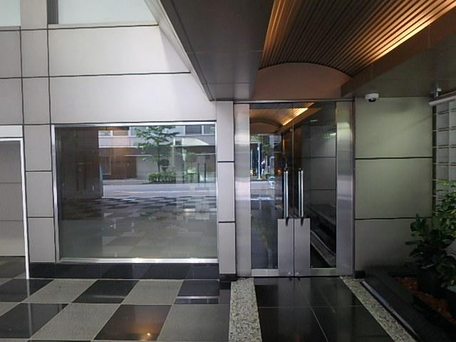 新宿第７葉山ビルエントランス④