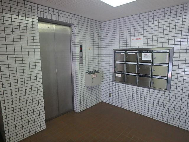 大橋御苑駅ビル別館ホール②