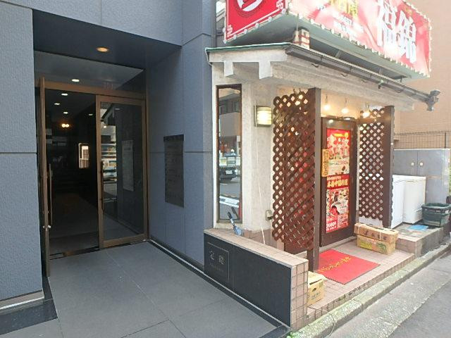 シブヤビルエントランス①