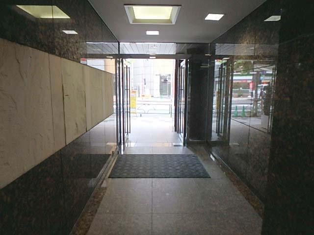 ホール③