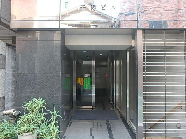 千寿ビルエントランス②