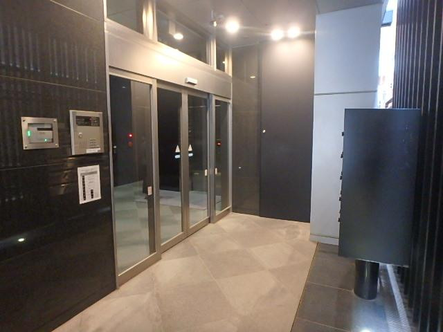 近鉄新宿御苑ビルホール②