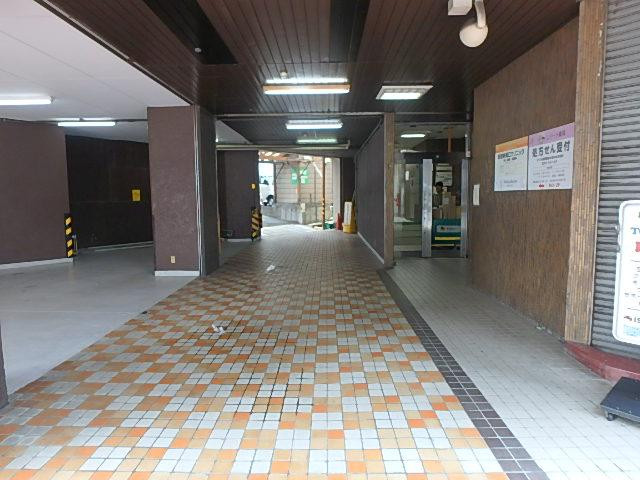 相模ビルエントランス②