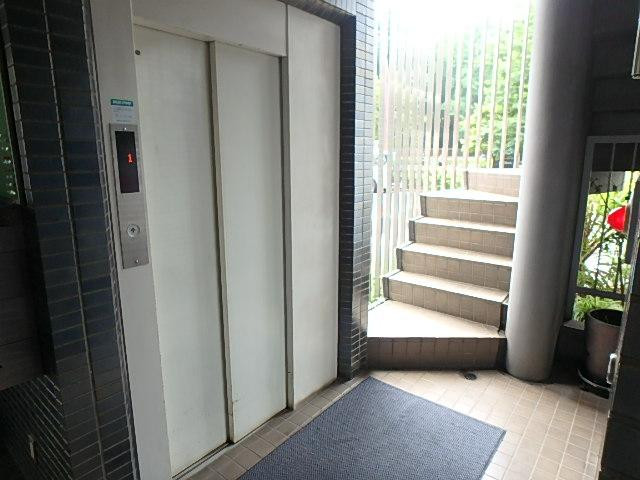 霞ビルホール②