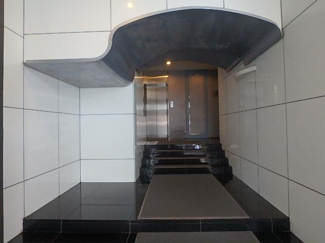 玉屋ビルホール①