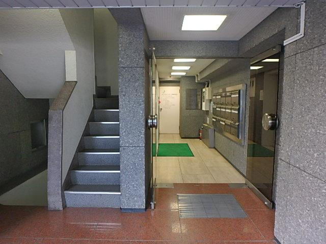 ホール①