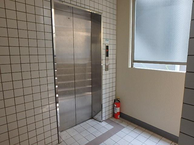 岩本ビルホール②