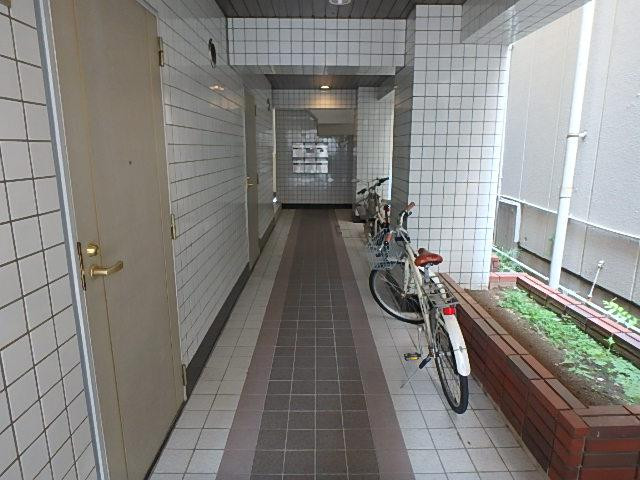 岩本ビルホール①