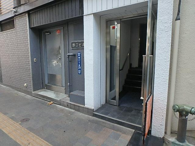 野口ビルエントランス①