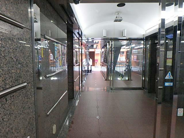 アコード新宿ホール②