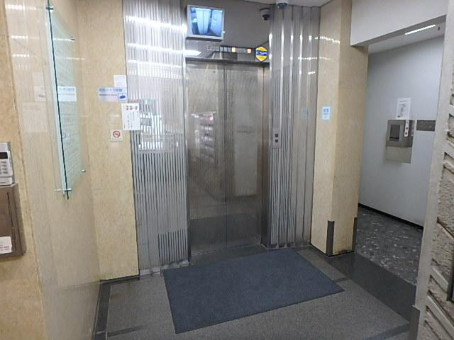 ホール②