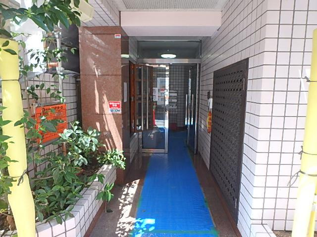 エントランス②