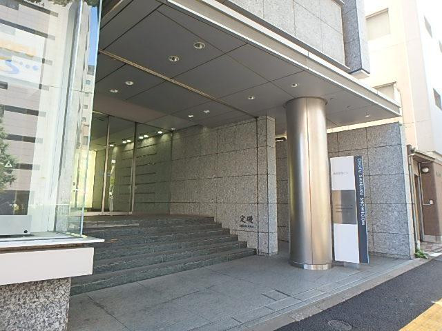 エントランス①