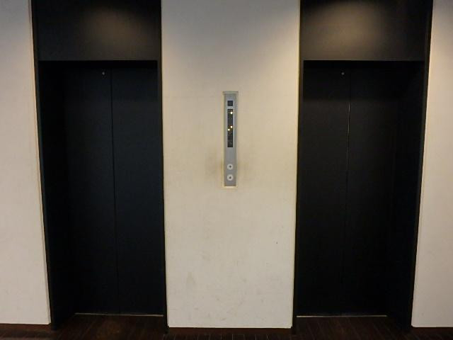 ホール②