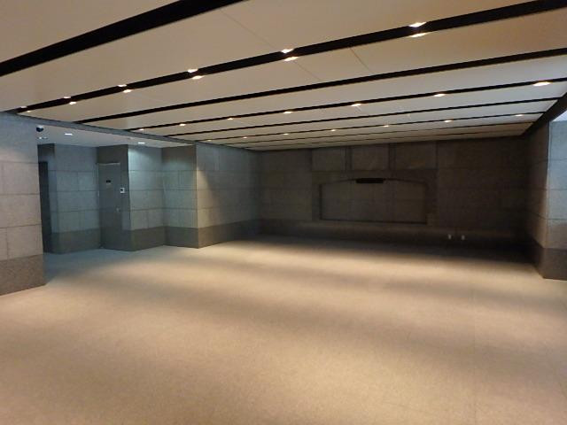 ホール②