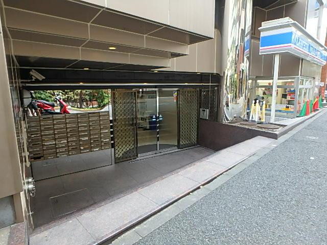 エルハイム新宿エントランス①