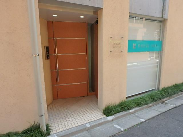ＮＯＺＹ新宿エントランス②