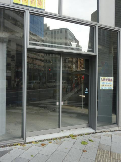 エントランス①