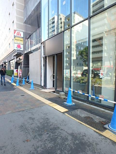 エントランス①