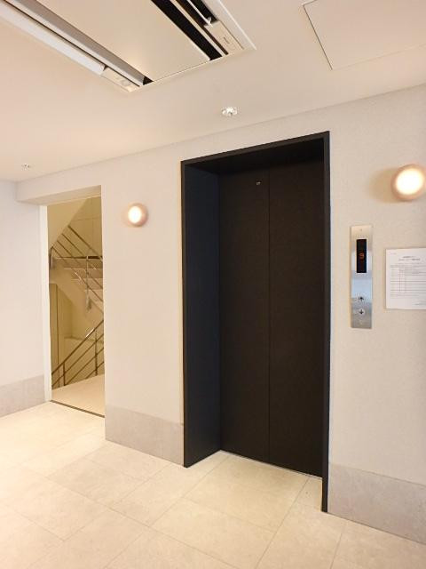 新宿御苑フロントホール③