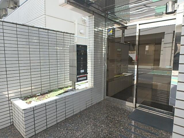 新小川町ビルエントランス②