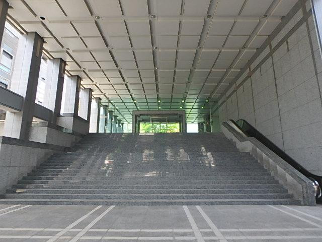 アクロポリス東京エントランス④