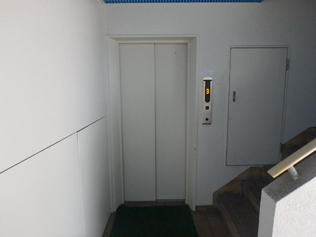 小宮山ビルホール②