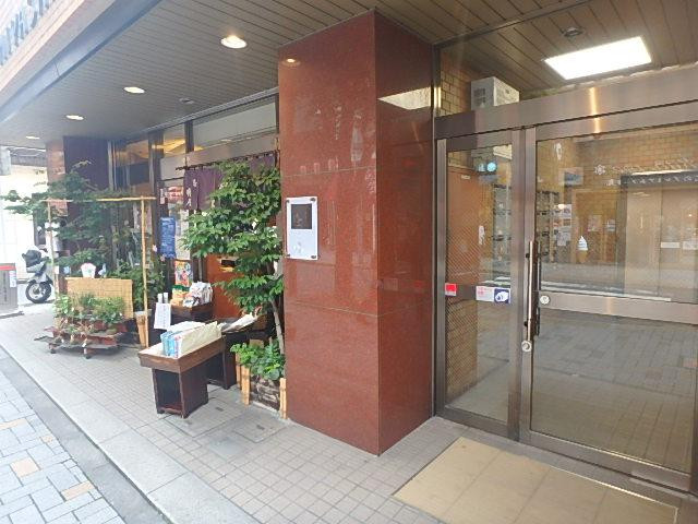ヒルサイド神楽坂エントランス①