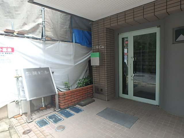 結城ビルエントランス④