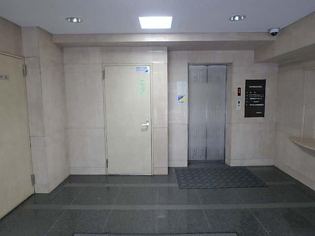 秋山ビルホール①