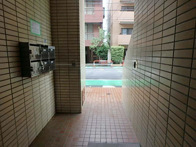 臼井ビルホール③