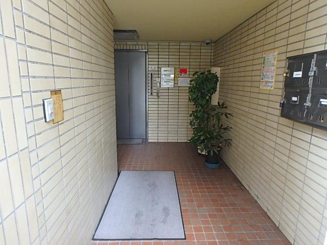 臼井ビルホール①